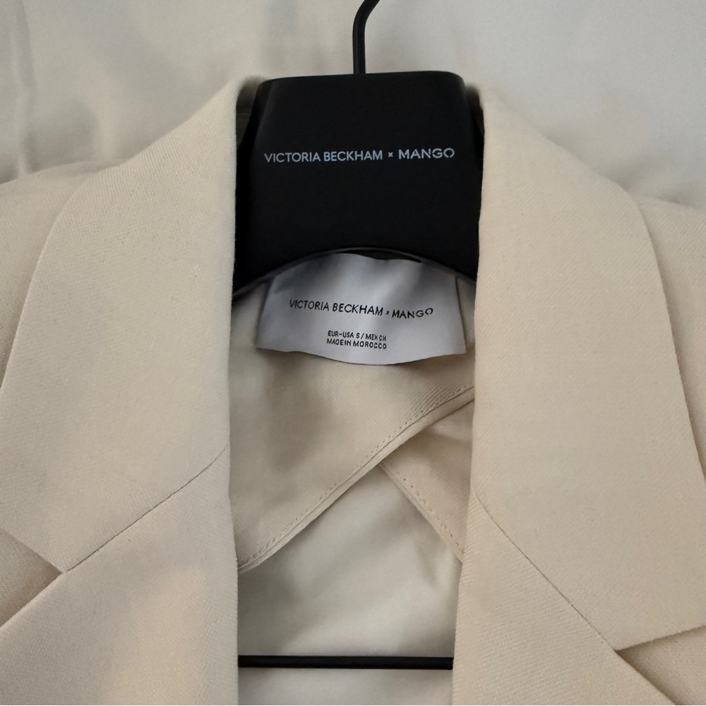 Victoria Beckham Mango Cream set - Picture 5 of 10